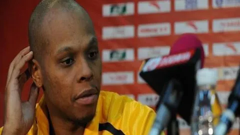 “萨拉赫成全球足坛香饽饽！沙特豪门及美职联球队竞相追逐，但1月转会窗开启，他能顺利加盟吗？”