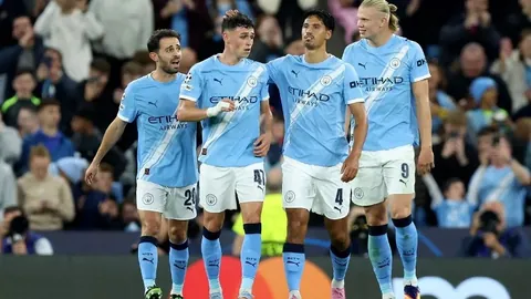 “本轮赛事马特里赞展现独特踢球风格与积极态度，莫塔留任彰显管理层坚定信心”